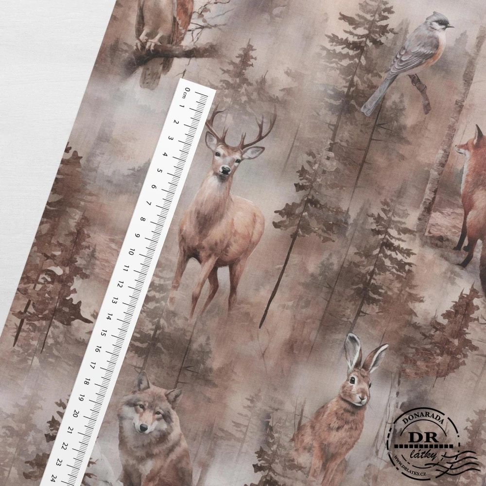 ÚPLET ZVĚŘ V LESE HNĚDÁ